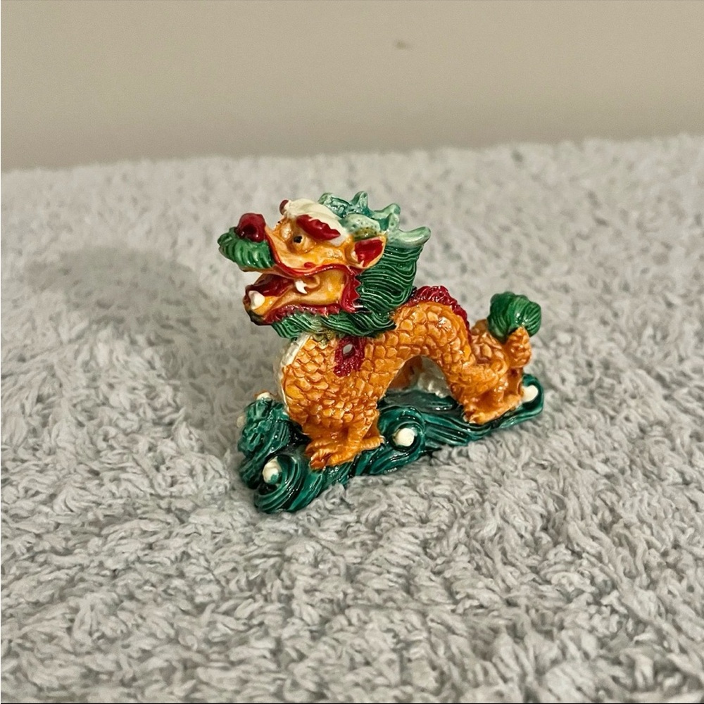 ❄️5/$20 Mini Dragon Figurine Chinese Dragon Disney Parks Epcot China Pavilion